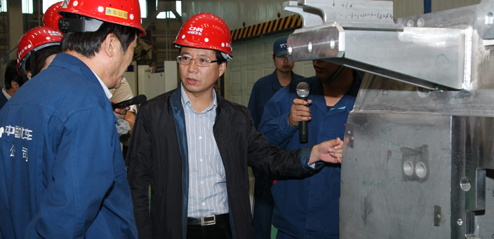 [D(zhun)ġR^]ɽ(sh)F(xin)Խ Ϯa(chn)I(y)Ї(gu)Ƭ