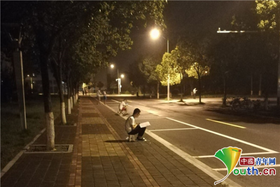 W(wng)һУǧW(xu) W(xu)У֧